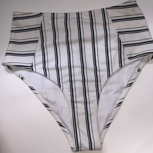 Cupshe Stripped Bikini Swimsuit Set Top and Bottoms